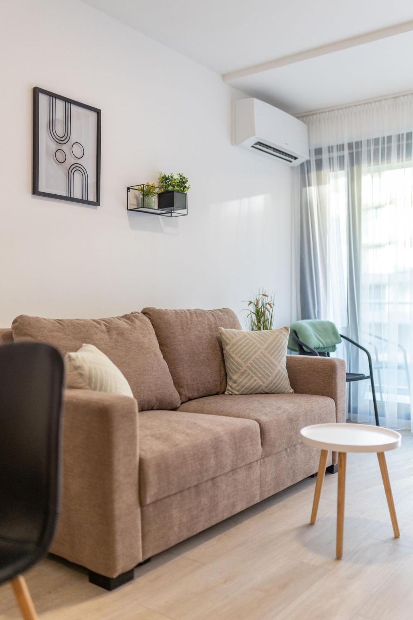 Casa Romana Apartmanok Siofok By Bltn Eksteriør billede