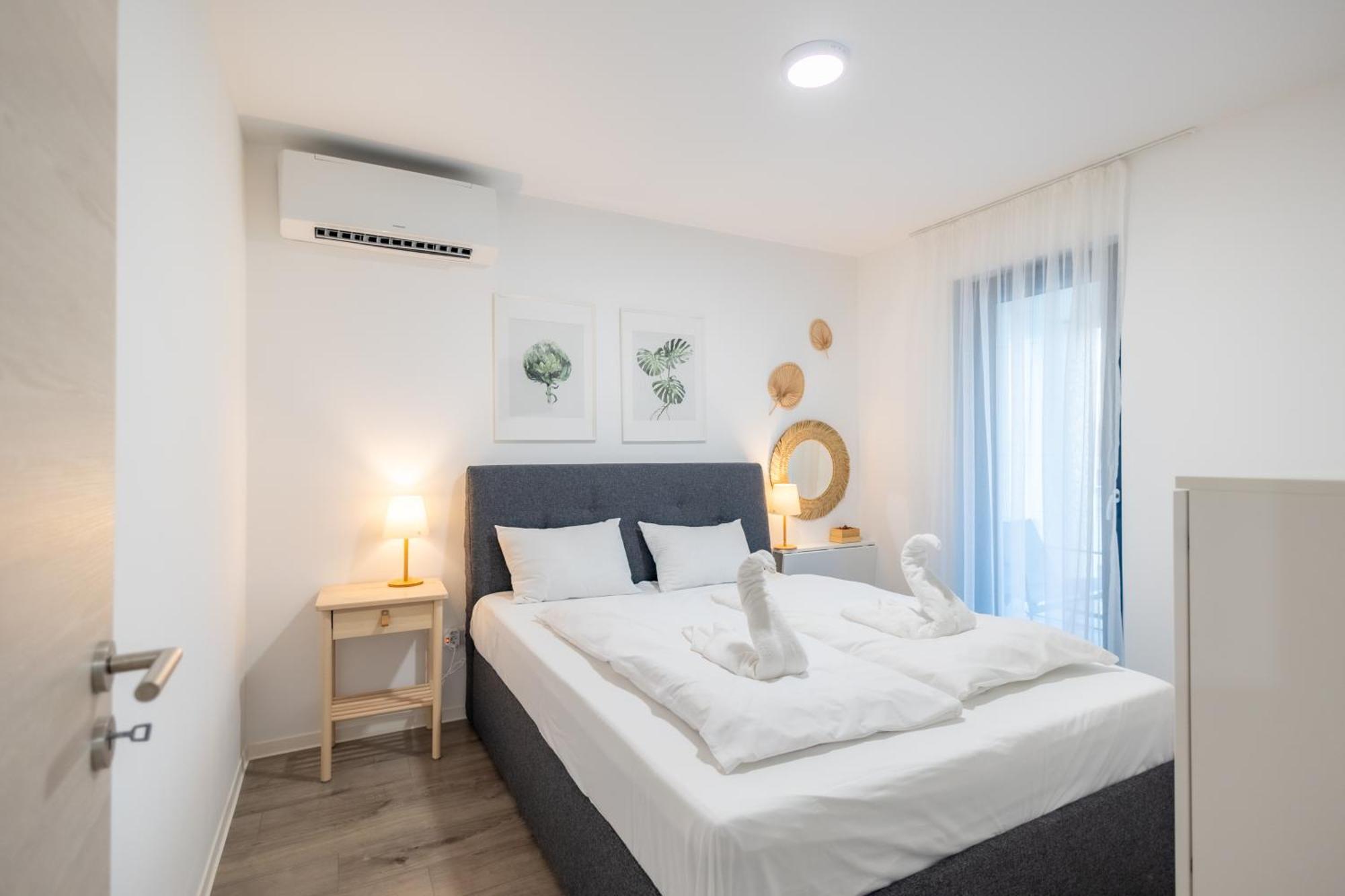 Casa Romana Apartmanok Siofok By Bltn Eksteriør billede